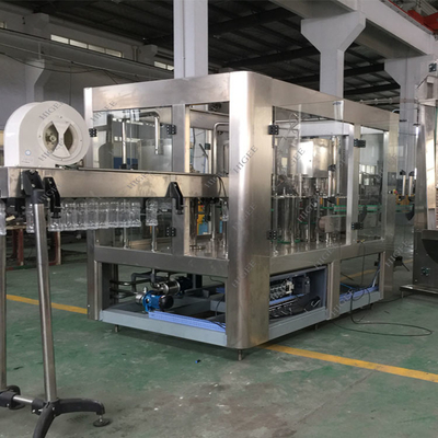 中国 PLC MMI制御天然水のびん詰めにする機械、飲料水の充填機 サプライヤー